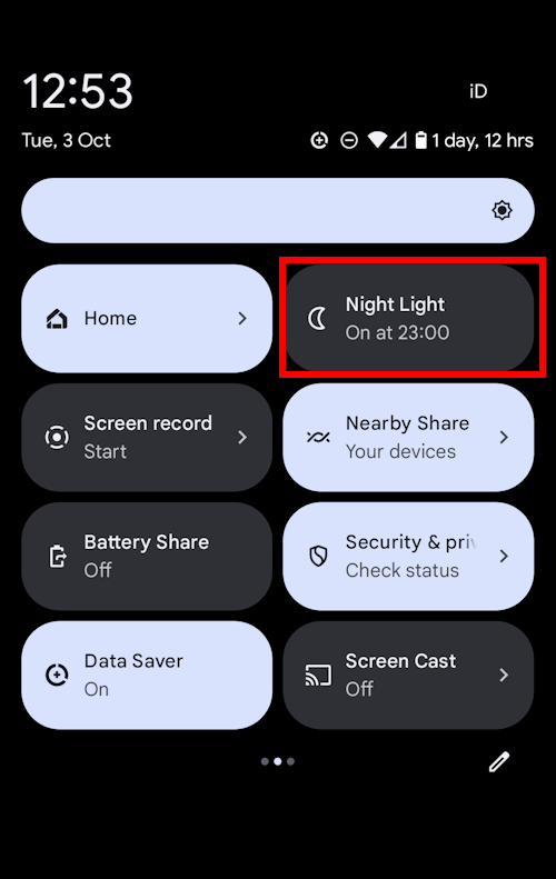 Tap the Night Light button to activate or deactivate the feature